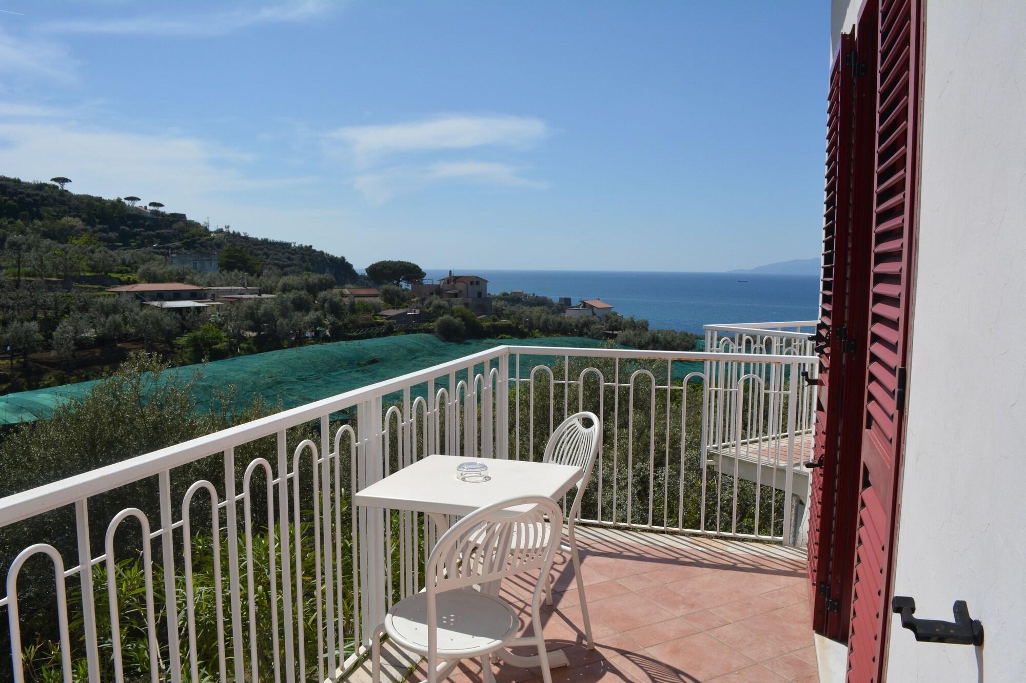 Hotel Dania Sorrento Ngoại thất bức ảnh
