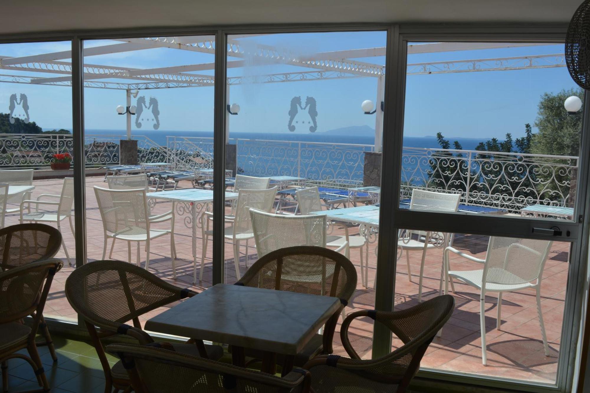 Hotel Dania Sorrento Ngoại thất bức ảnh
