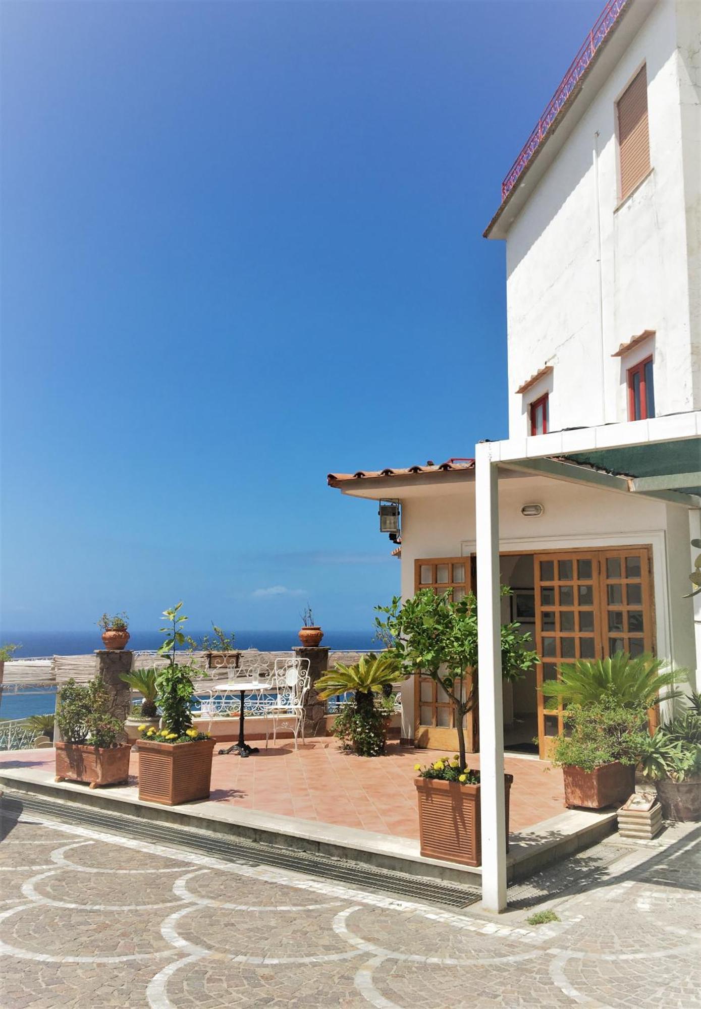 Hotel Dania Sorrento Ngoại thất bức ảnh