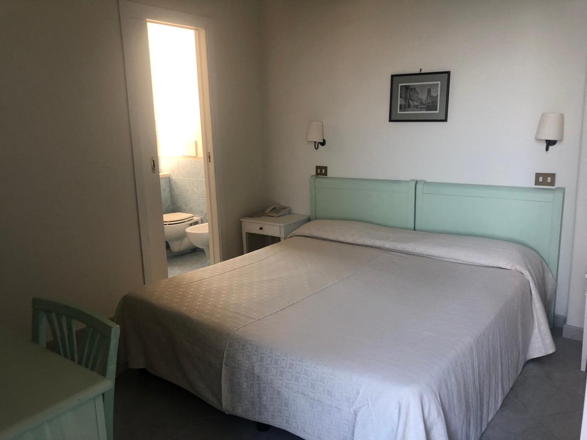 Hotel Dania Sorrento Ngoại thất bức ảnh