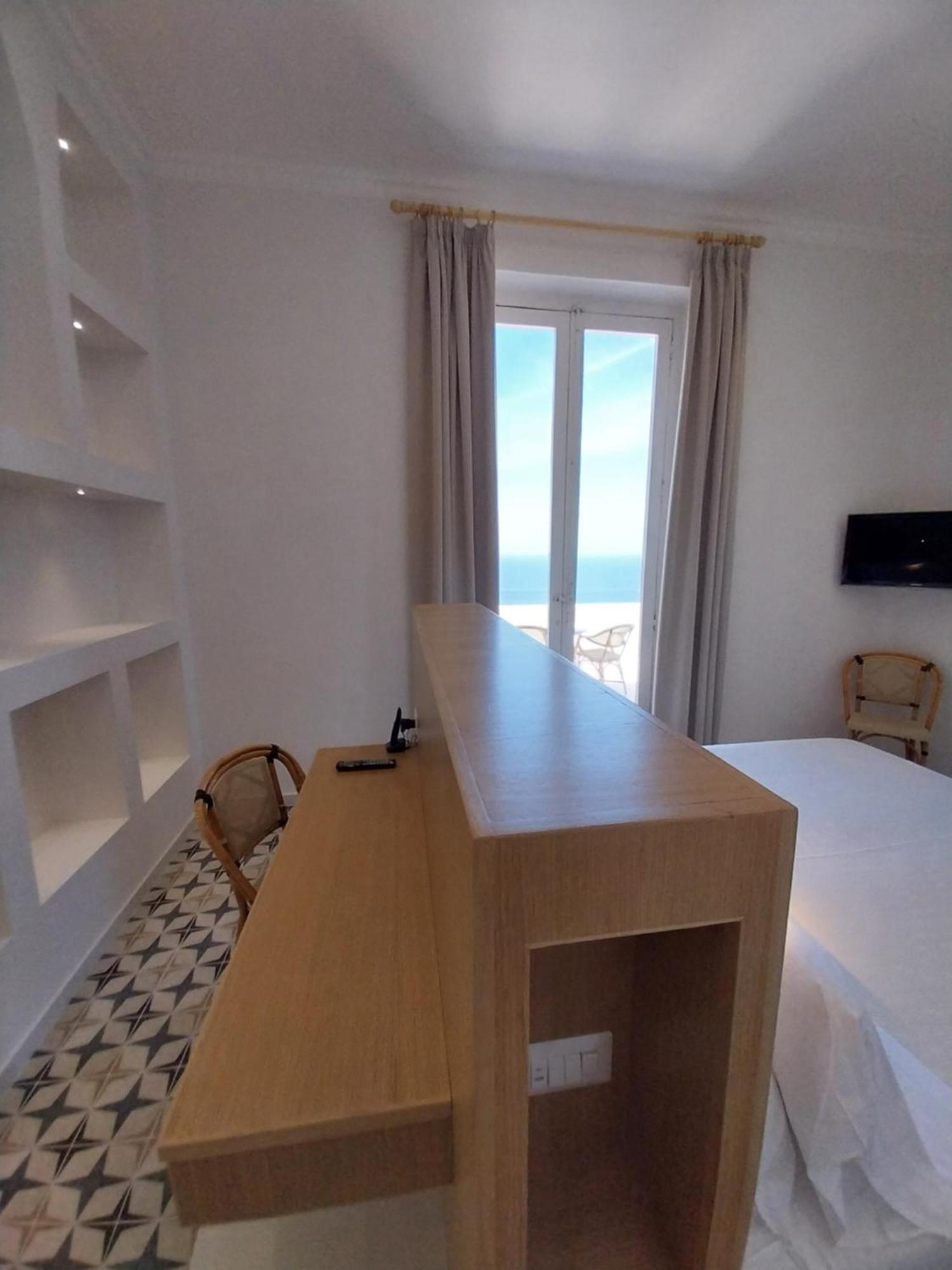 Hotel Dania Sorrento Ngoại thất bức ảnh